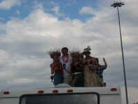 101-0155_IMG.JPG (66573 bytes)