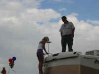 101-0156_IMG.JPG (55641 bytes)